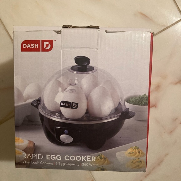 Dash egg cooker - Picture 1 of 2